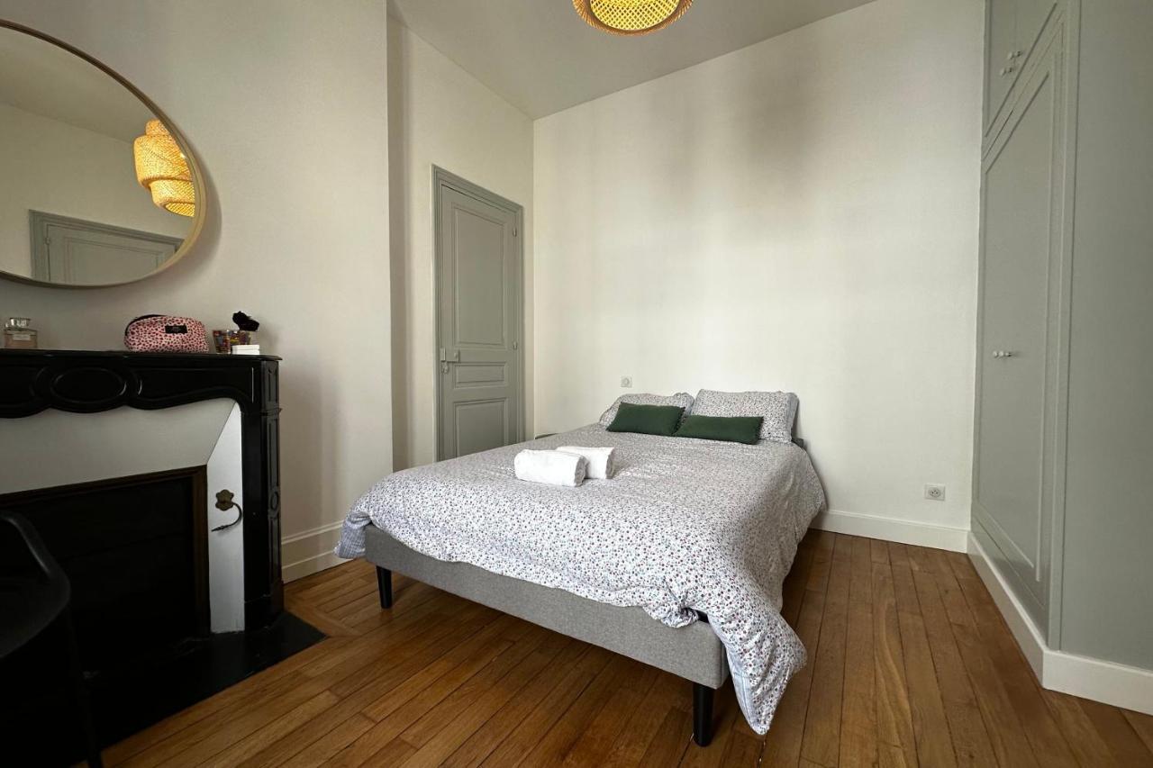 הוילה In The Beautiful Districts Of Tours A "Particular" With Great Comfort מראה חיצוני תמונה